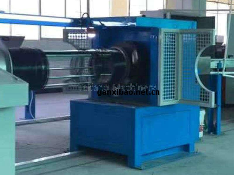 象(xiang)鼻式(shi)牽引(yin)收線(xian)機(ji)