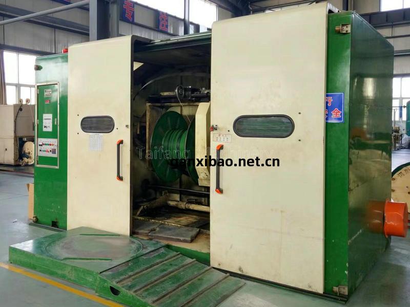 1000型(xing)雙(shuang)絞(jiao)成(cheng)纜機(ji)