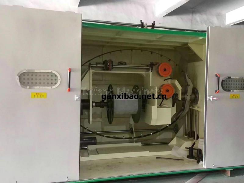 800型(xing)雙(shuang)絞(jiao)成(cheng)纜機(ji)