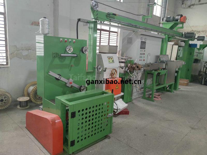 45型(xing)鐵氟龍押(ya)出(chu)機