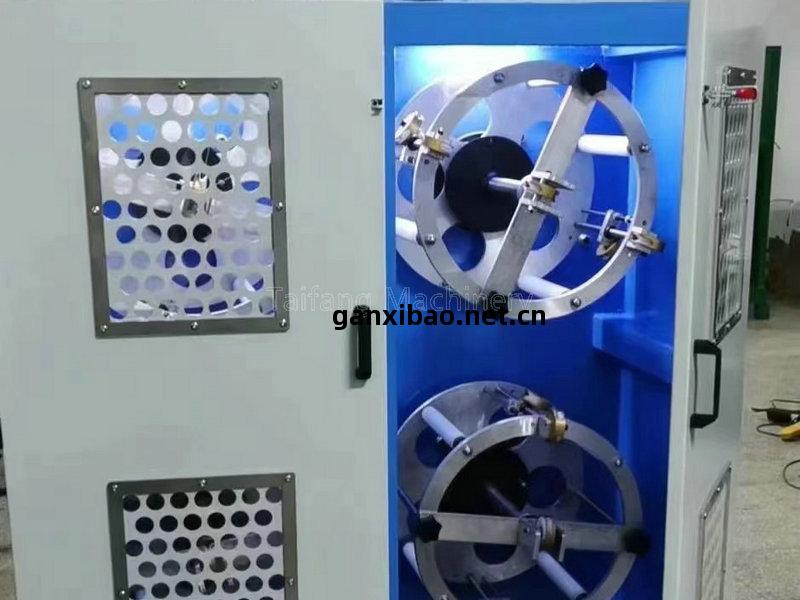 630型(xing)臥式退扭(niu)放(fang)線(xian)機(ji)